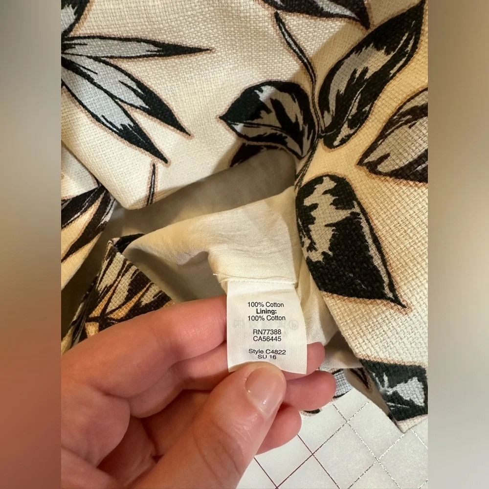 J.Crew size 6 petite 6P blue and white floral pattern dress